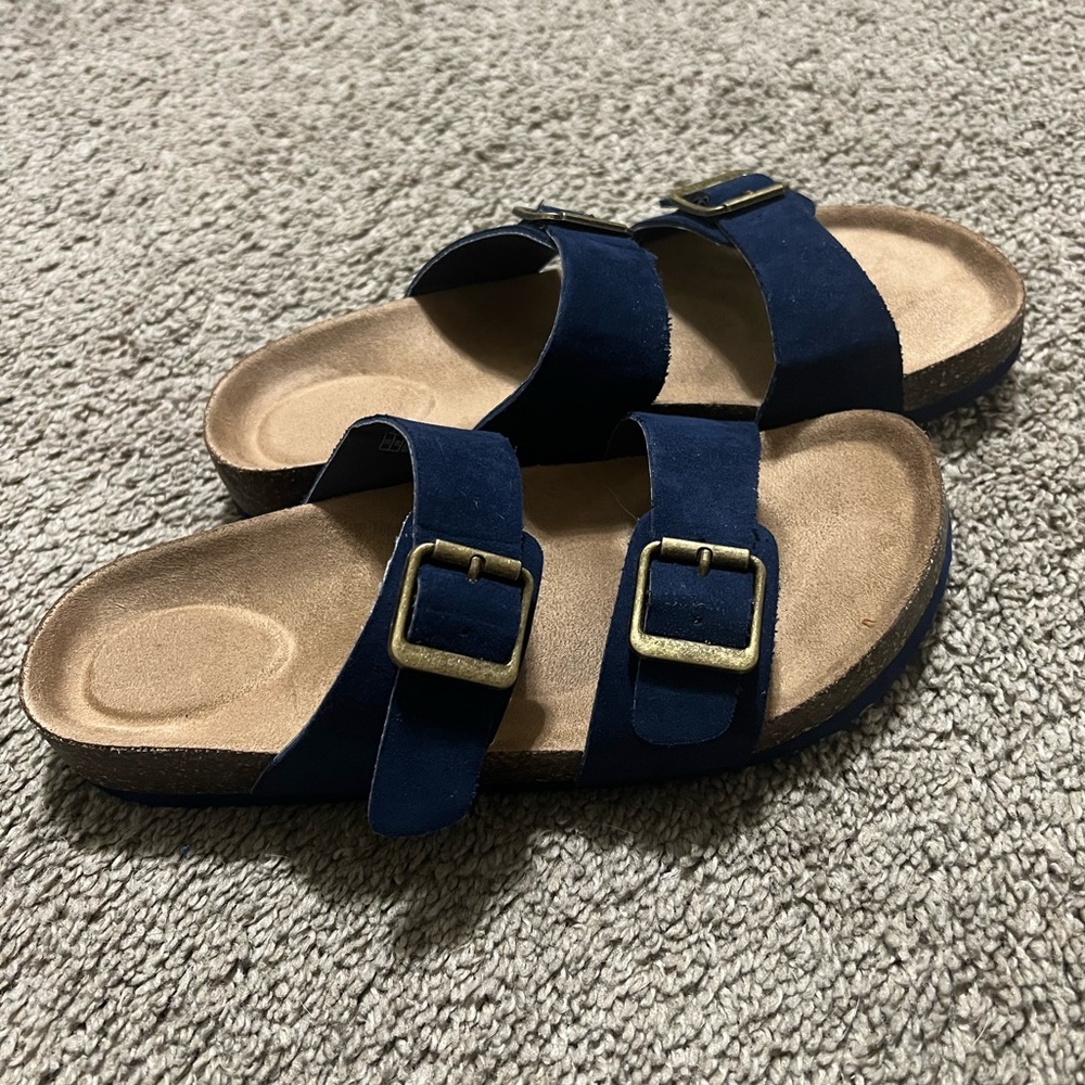 Gap double buckle sandals